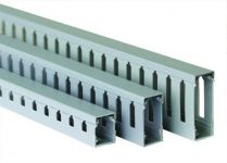 Кабель-канал перфорированный 15х30 L2000 RL75 G DKC 00672RL Кабель-канал перфорированный 15х30 L2000 RL75 G DKC 00672RL