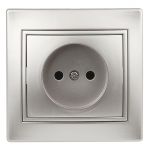 Розетка 1-м СП Plano 1-201-03 16А IP20 250В 2P алюм. Intro Б0030054 Розетка 1-м СП Plano 1-201-03 16А IP20 250В 2P алюм. Intro Б0030054