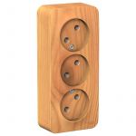 Розетка 3-м ОП Blanca 16А IP20 250В без заземл. без защ. шторок с изолир. пластиной ясень SE BLNRA000315 Розетка 3-м ОП Blanca 16А IP20 250В без заземл. без защ. шторок с изолир. пластиной ясень SE BLNRA000315